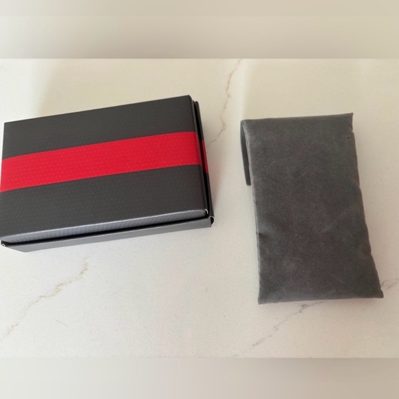 NEW Tumi Gray Jewelry Storage Bag Pouch Case - Picture 2 of 3